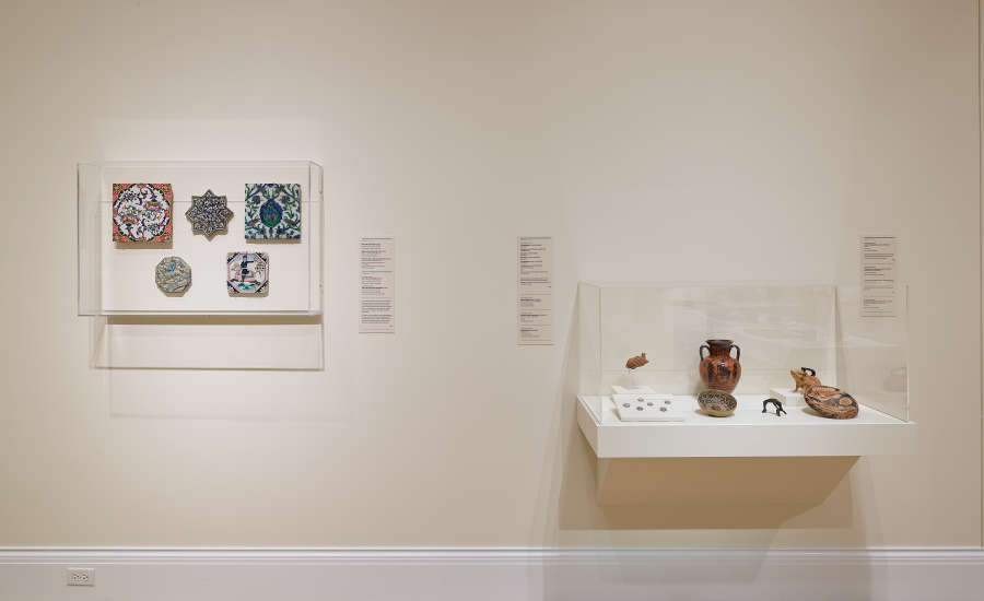view exhibition image