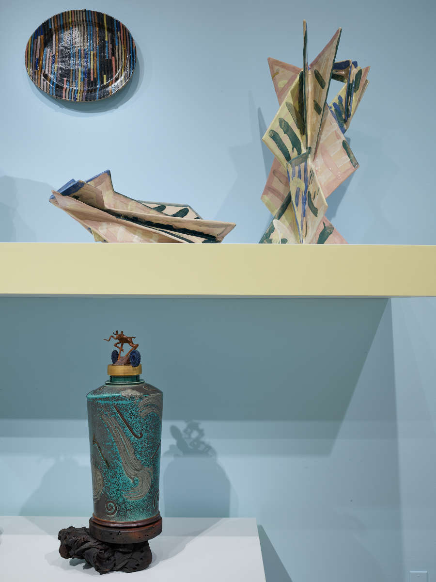 view exhibition image