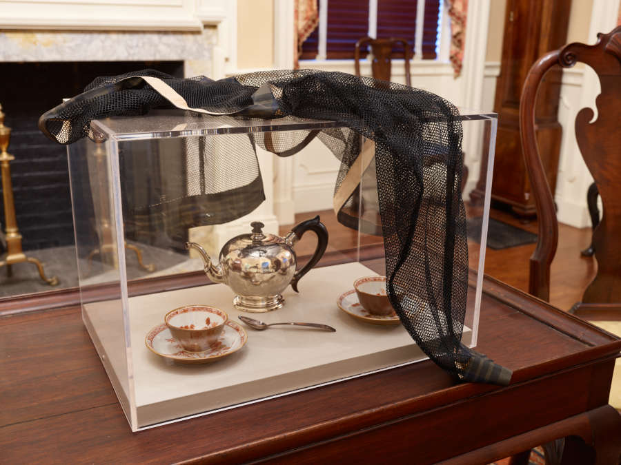 view exhibition image