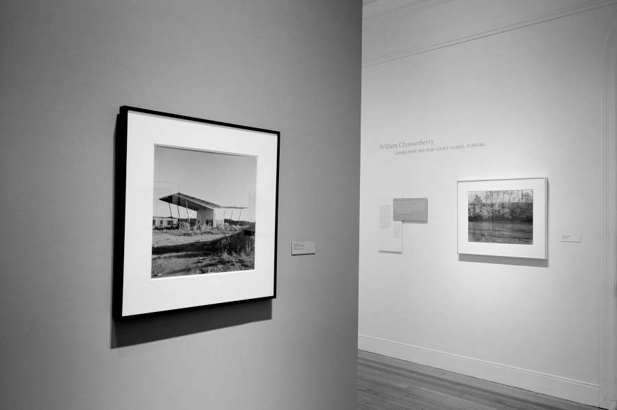 view exhibition image