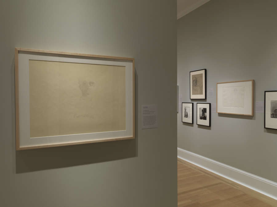 view exhibition image