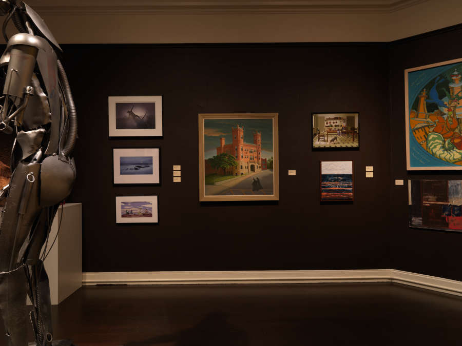 view exhibition image