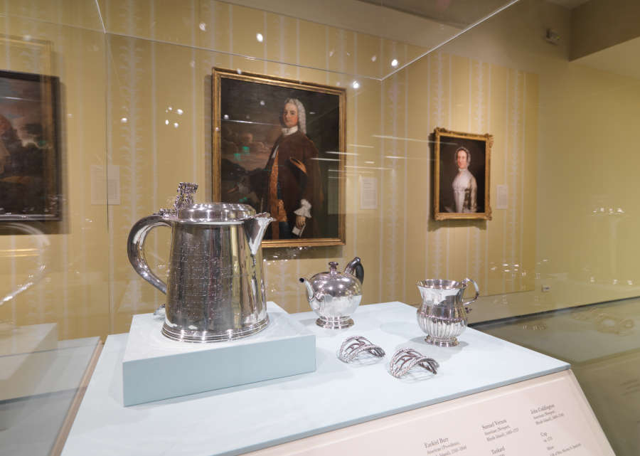view exhibition image