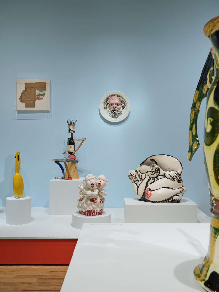 view exhibition image