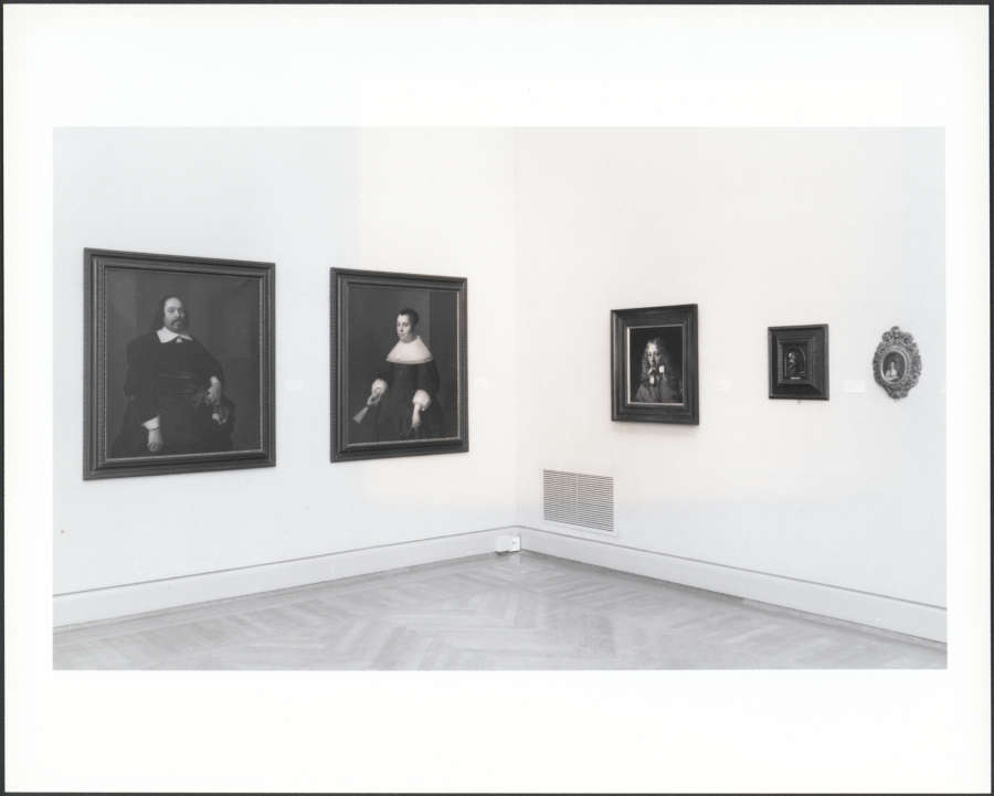 view exhibition image