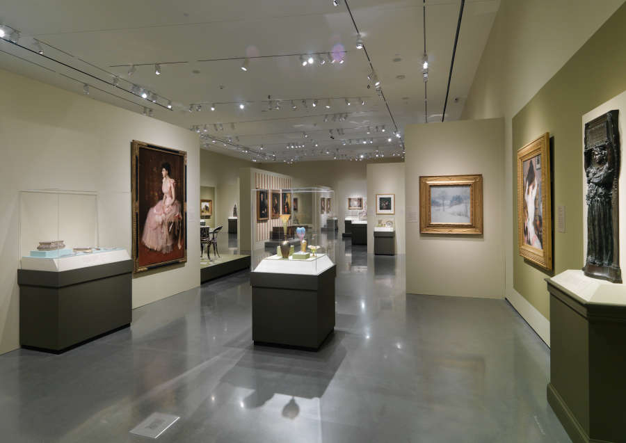 view exhibition image