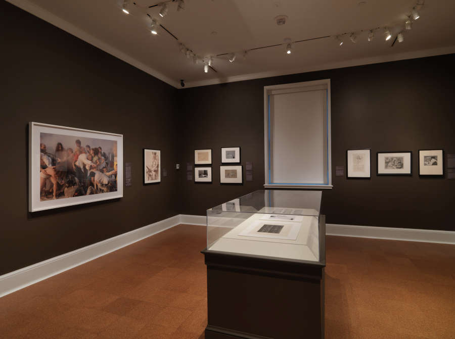 view exhibition image