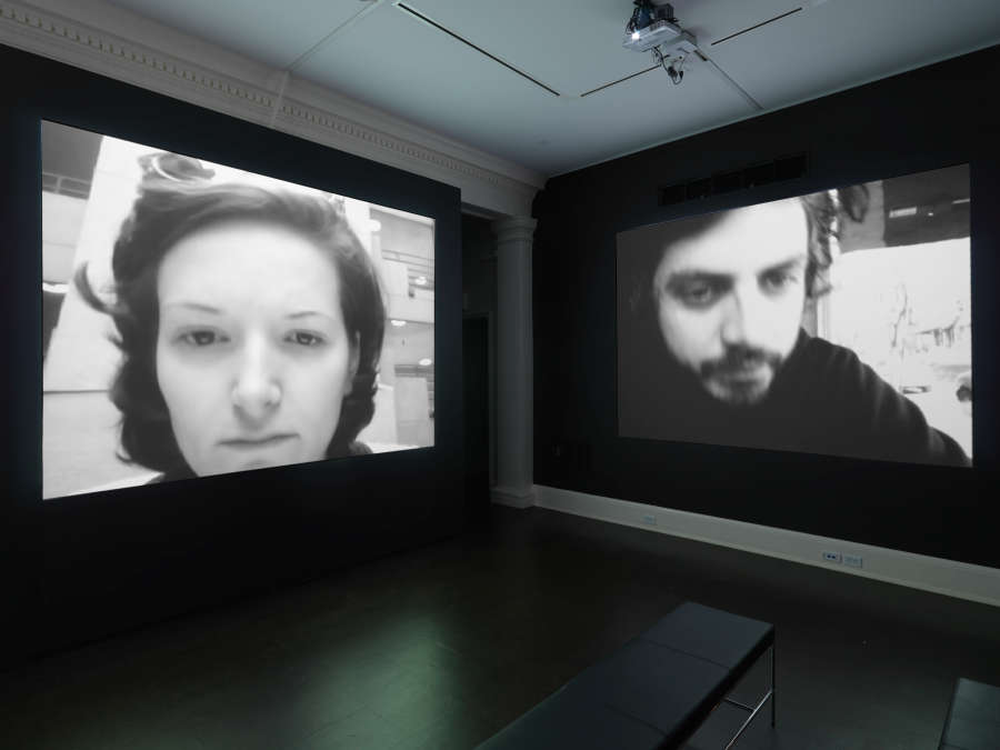 view exhibition image