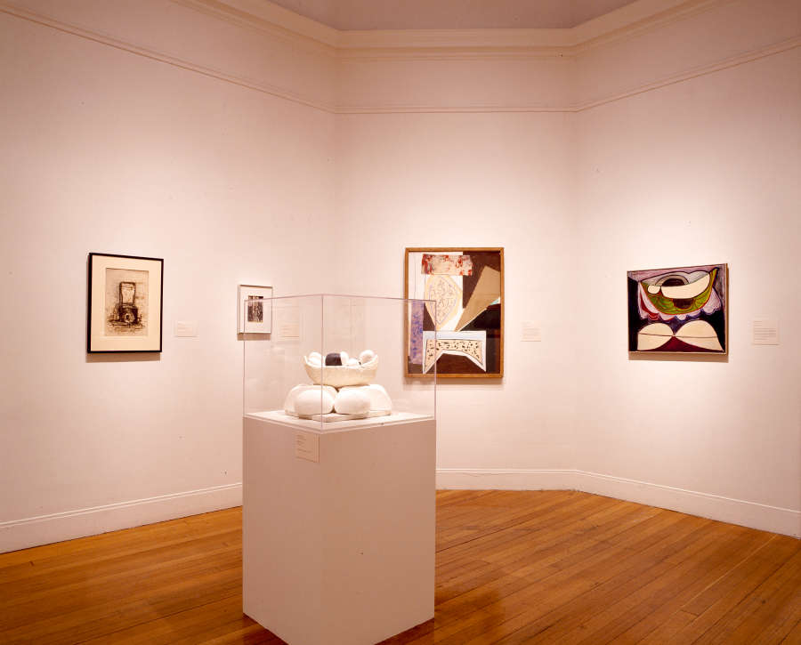 view exhibition image