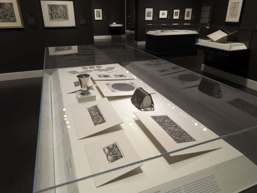 view exhibition image