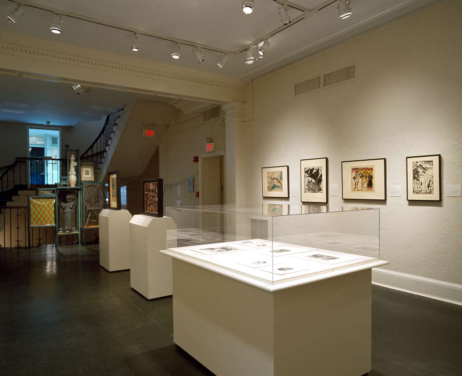 view exhibition image