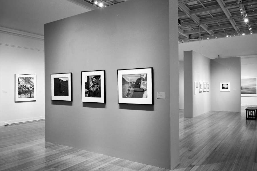 view exhibition image