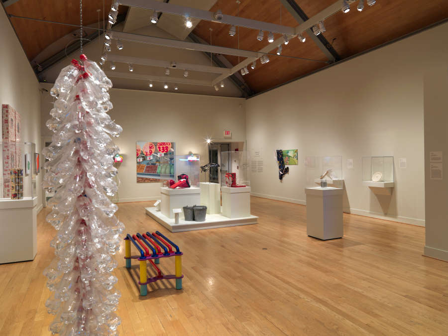 view exhibition image