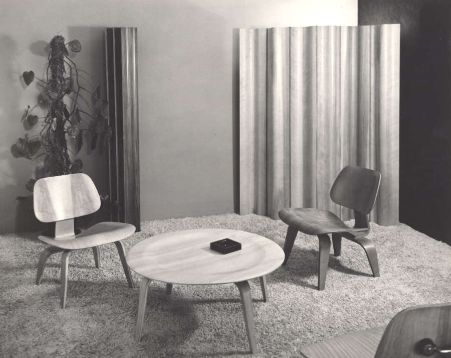 view exhibition image