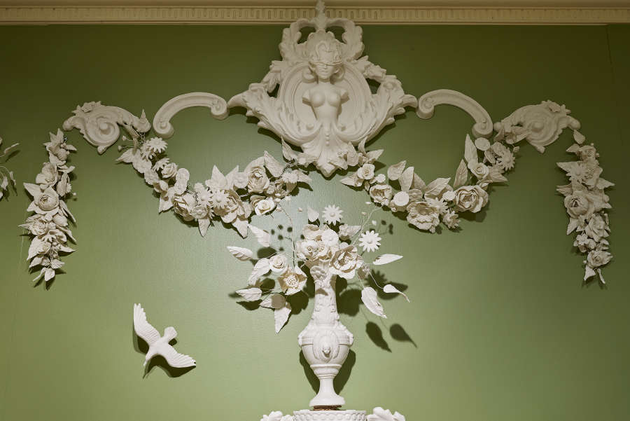 view exhibition image