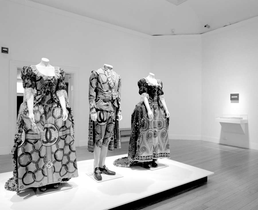 view exhibition image