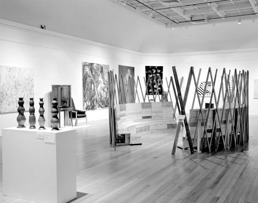 view exhibition image