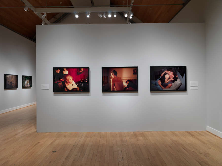 view exhibition image