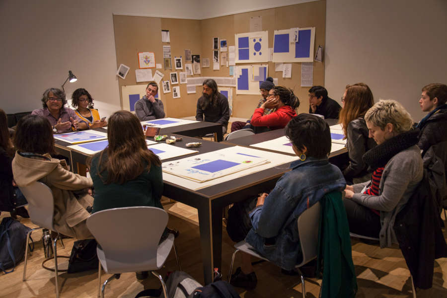 view exhibition image