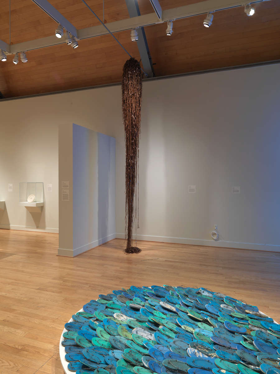 view exhibition image