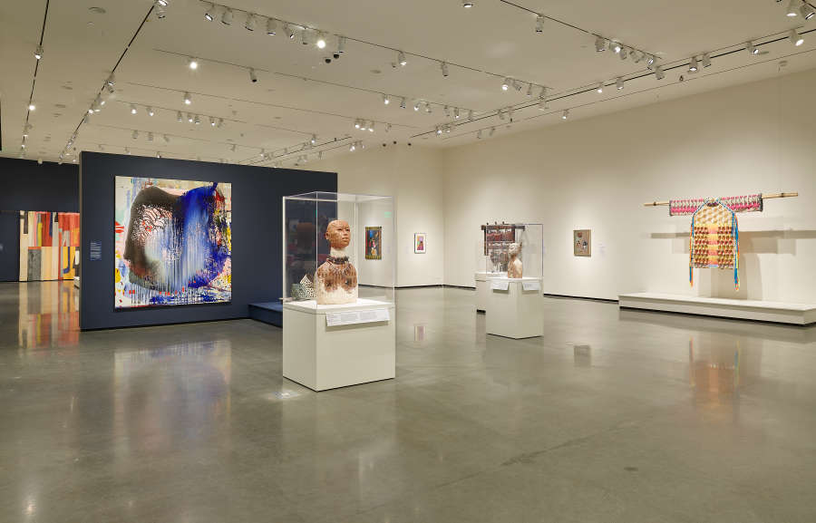 view exhibition image