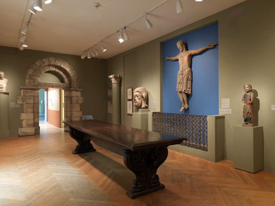 view exhibition image