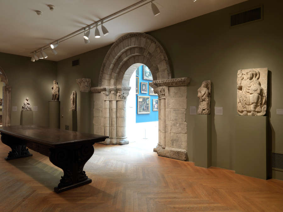 view exhibition image