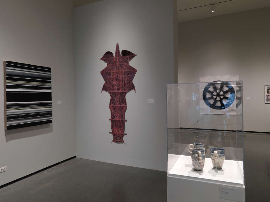 view exhibition image