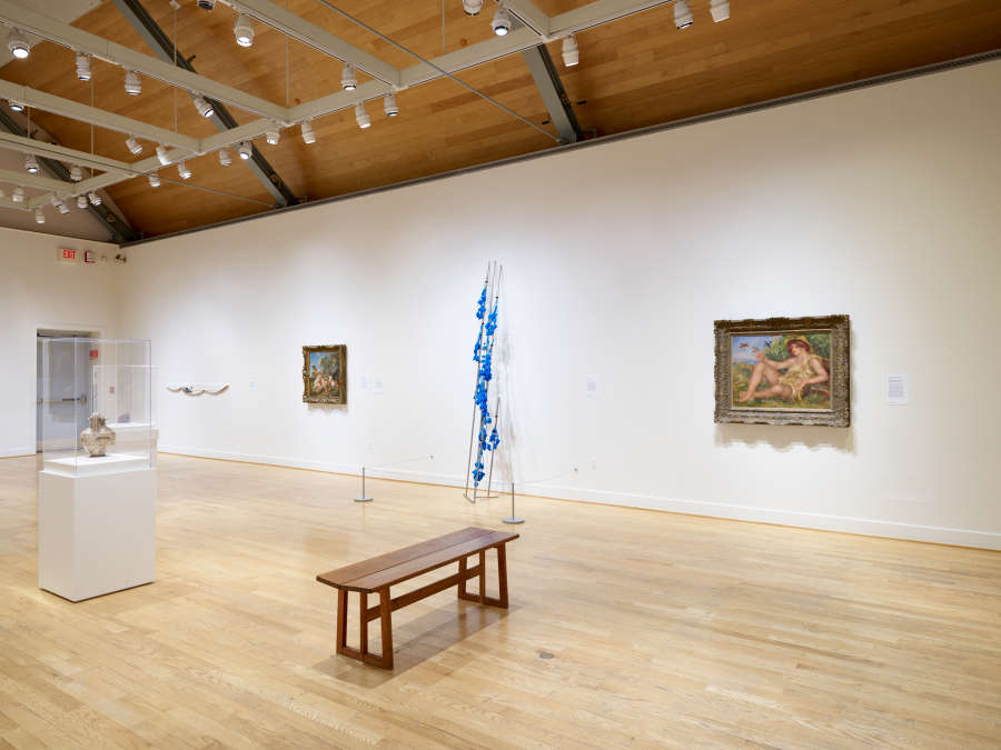 view exhibition image