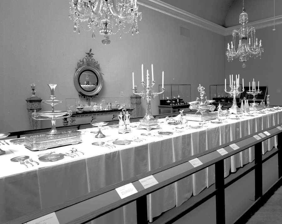 view exhibition image