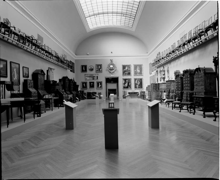 view exhibition image