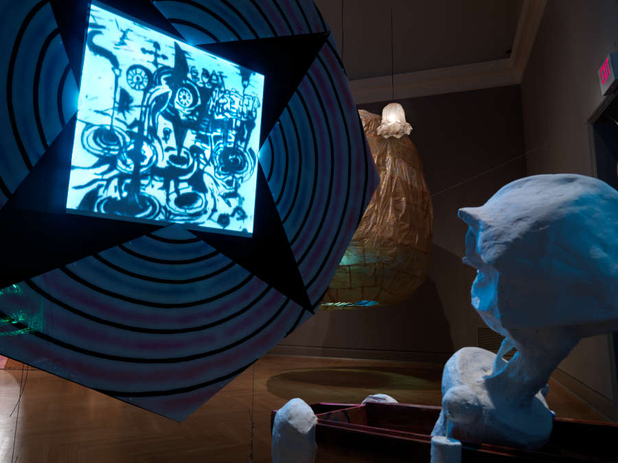 view exhibition image