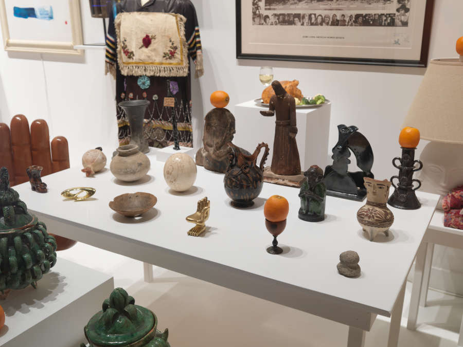 view exhibition image