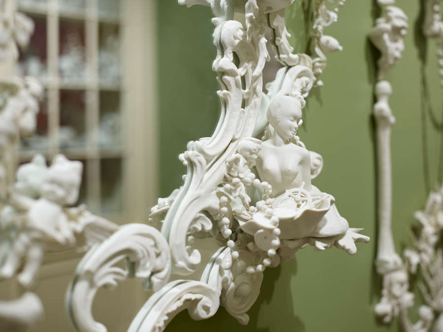 view exhibition image