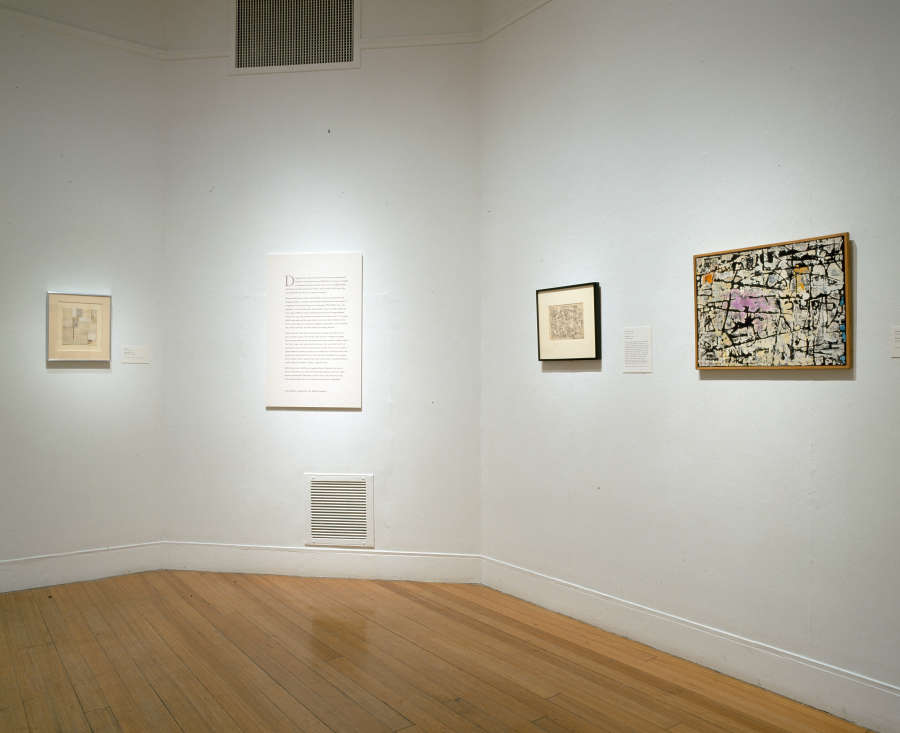 view exhibition image