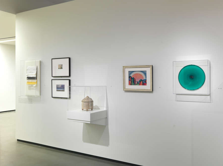 view exhibition image