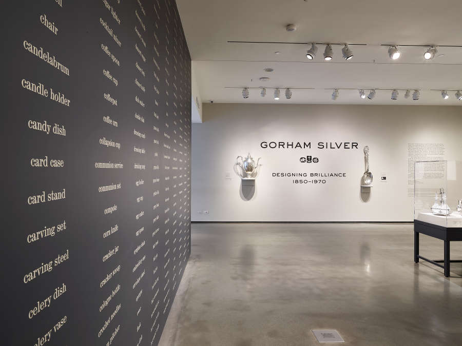 view exhibition image