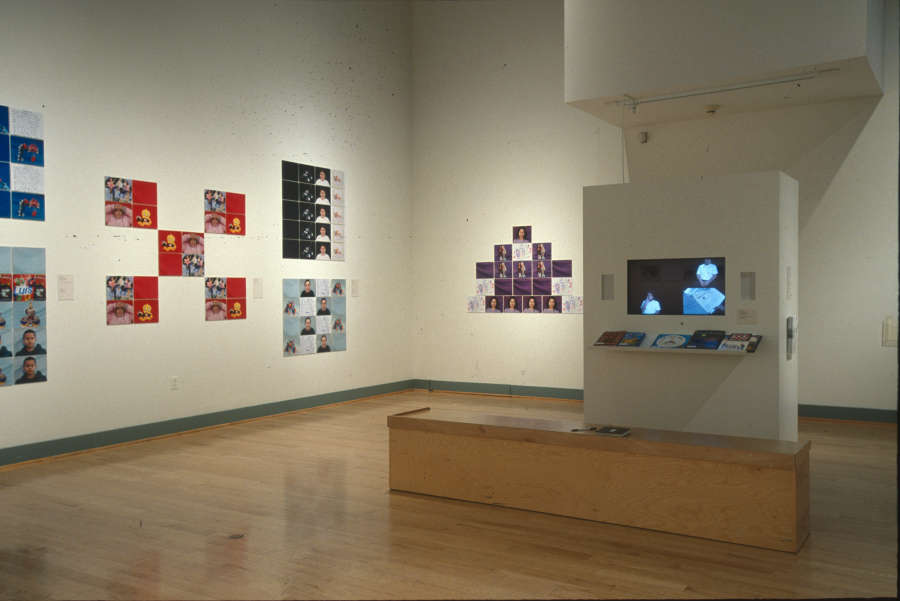 view exhibition image