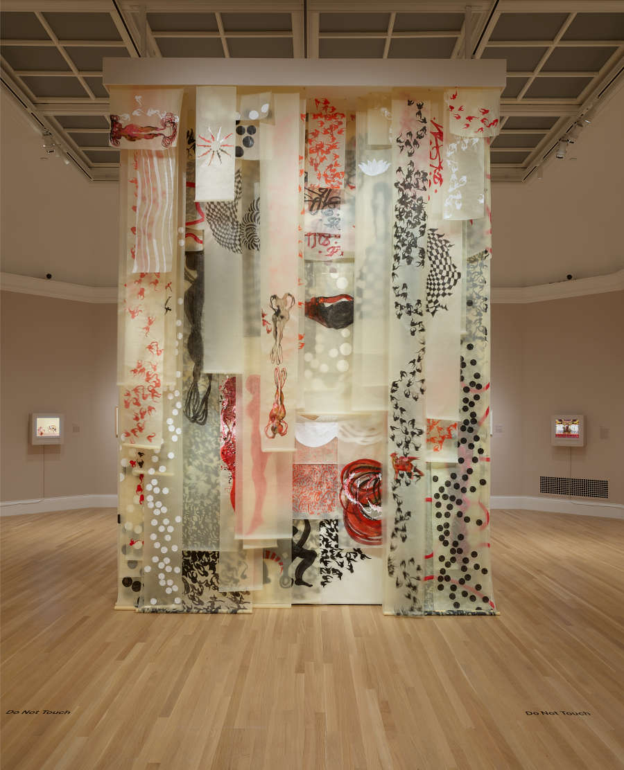 view exhibition image