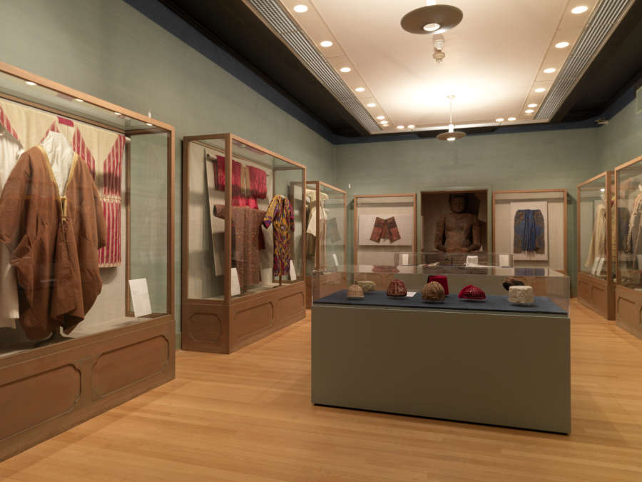 view exhibition image