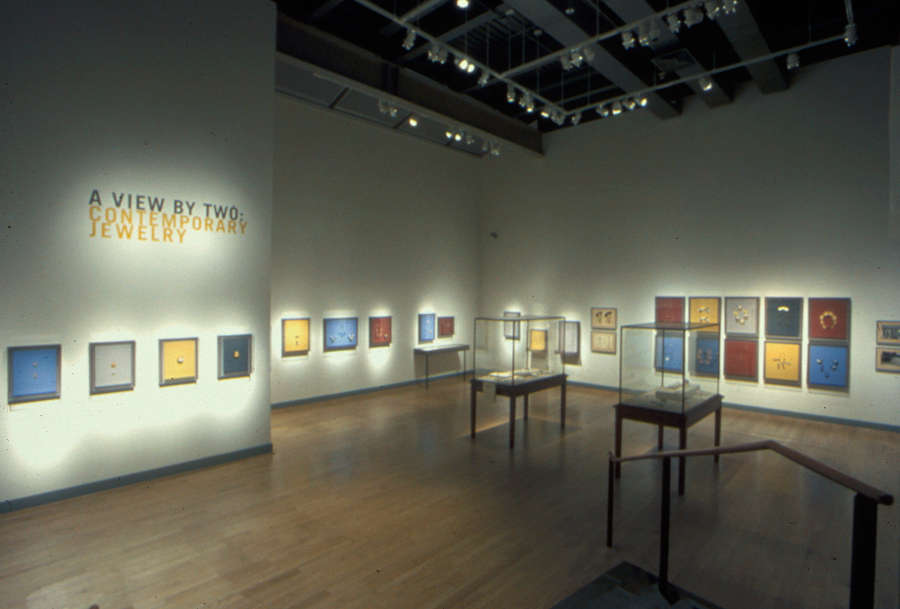 view exhibition image