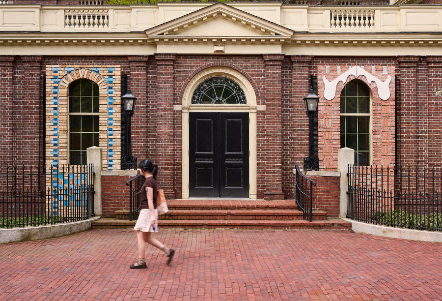 view exhibition image