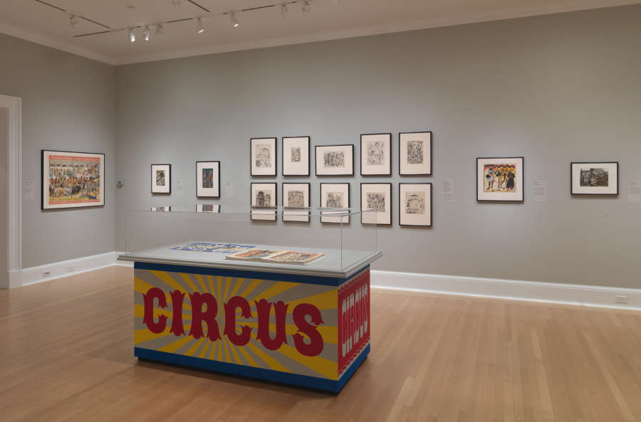 view exhibition image