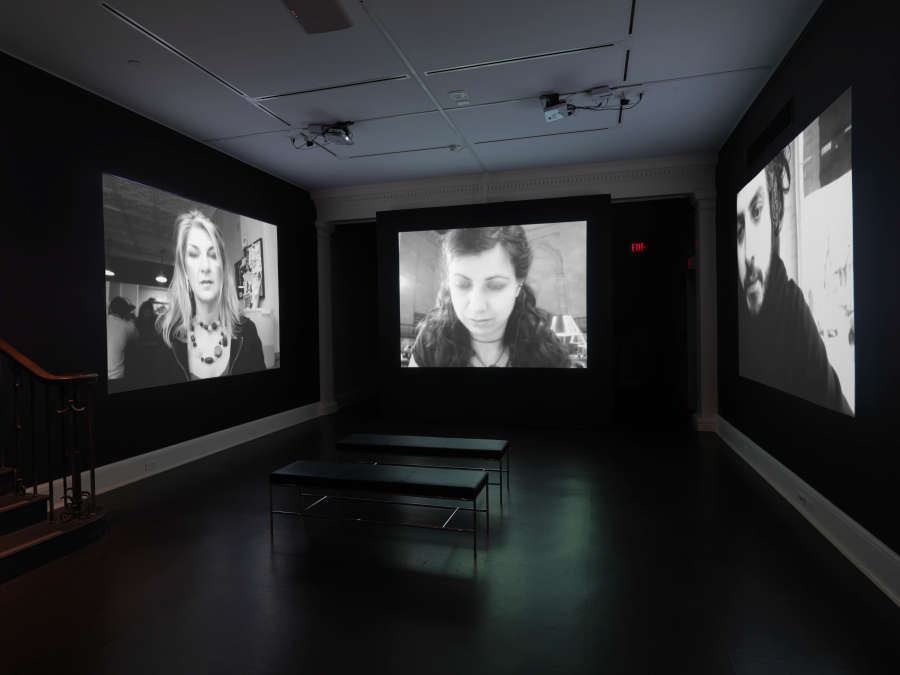 view exhibition image
