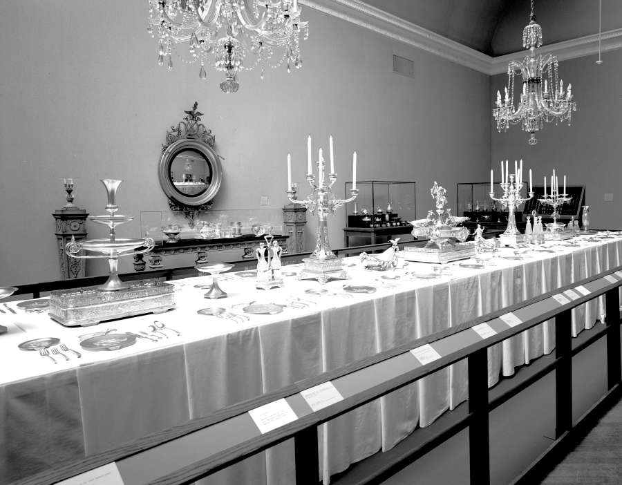 view exhibition image