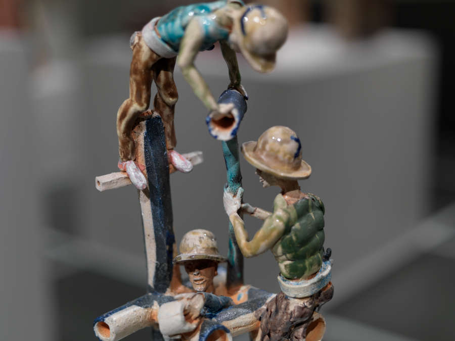 view exhibition image