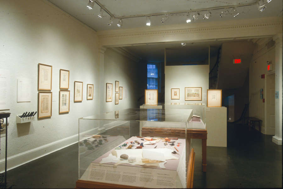 view exhibition image