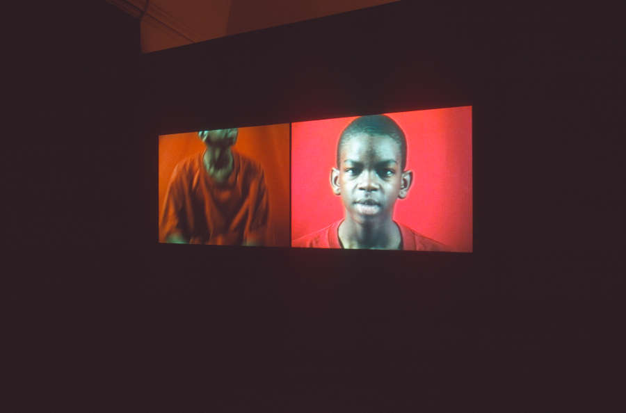 view exhibition image