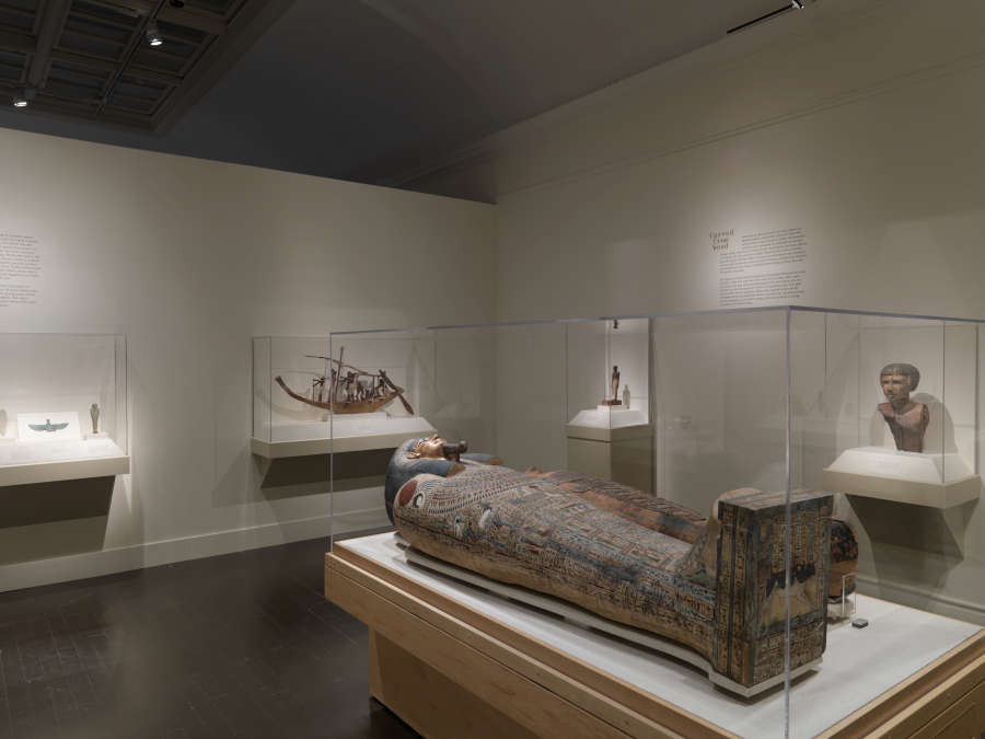 view exhibition image