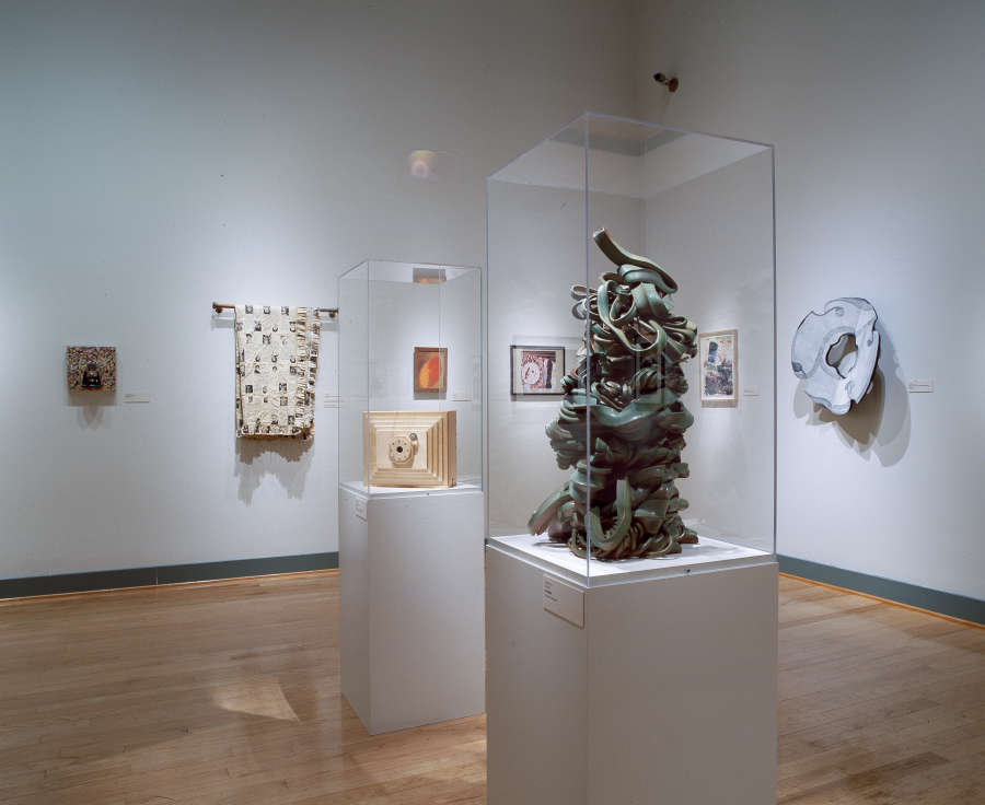 view exhibition image